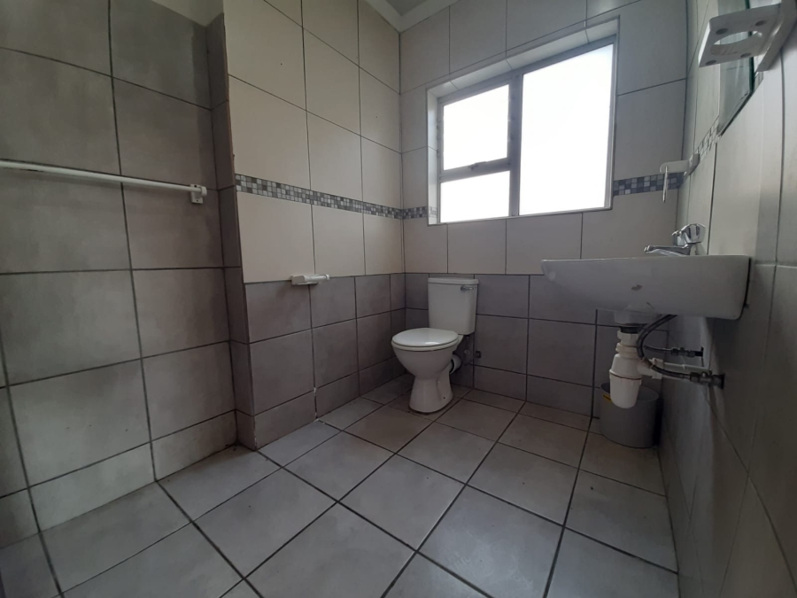7 Bedroom Property for Sale in Woodbrook Eastern Cape
